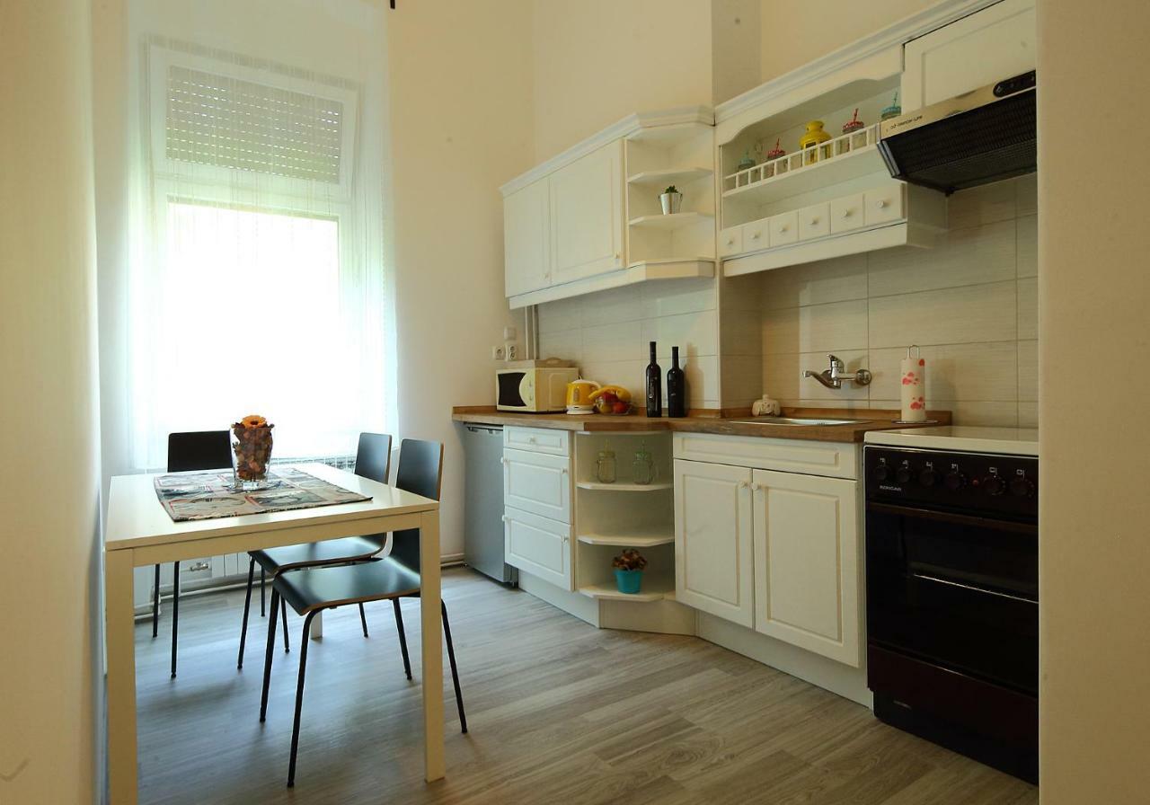 Palma Apartment Загреб Экстерьер фото